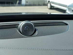 Volvo  Ultra Dark T8 AWD Plug-in Hybrid B&W/360°KA
