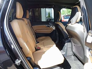 Volvo  Plus Bright T8 Recharge AWD B&W/LUFT/AHK