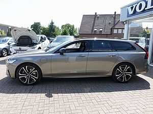 Volvo  T6 AWD Recharge R-Design/Kamera/AHK/H&K/BLS