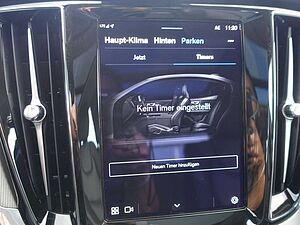 Volvo  Ultimate B5 AWD Dark/Pano/H&K/BLIS/Memory