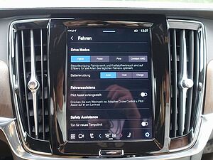 Volvo  Recharge Ultimate Dark T8 AWD B&W/PANO/LUFT