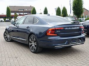 Volvo  Recharge Ultimate Dark T8 AWD B&W/PANO/LUFT
