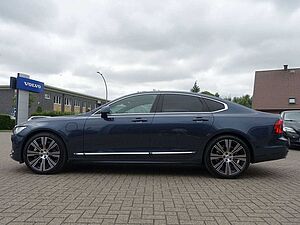 Volvo  Recharge Ultimate Dark T8 AWD B&W/PANO/LUFT