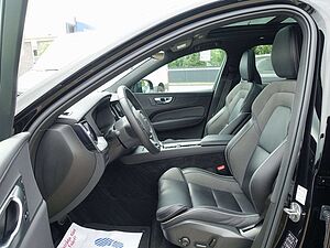 Volvo  Recharge Plus Dark T8 AWD PANO/AHK/BLIS/KAM
