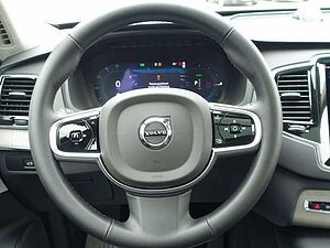 Volvo  Ultra Dark T8 AWD Recharge B&W/PANO/MASSAGE