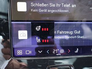 Volvo  Ultimate Dark B5 AWD Benzin PANO/HUD/BLIS