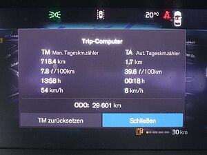 Volvo  Ultimate Dark B5 AWD Benzin PANO/HUD/BLIS