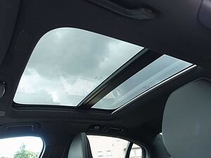 Volvo  Ultimate Dark B5 AWD Benzin PANO/HUD/BLIS