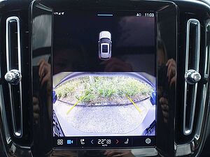 Volvo  Ultra Dark B4 Mild-Hybrid PANO/360°KAM/BLIS
