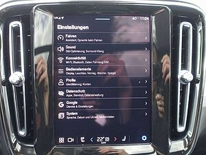 Volvo  Ultra Dark B4 Mild-Hybrid PANO/360°KAM/BLIS