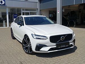 Volvo  Recharge Ultimate T8 AWD/B&W/HeadUp/360°Cam