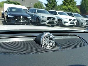 Volvo  Recharge Ultimate T8 AWD/B&W/HeadUp/360°Cam