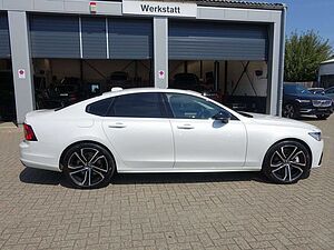 Volvo  Recharge Ultimate T8 AWD/B&W/HeadUp/360°Cam