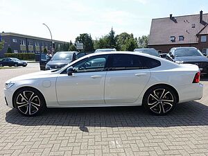 Volvo  Recharge Ultimate T8 AWD/B&W/HeadUp/360°Cam