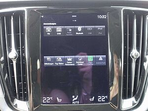 Volvo  V 60 D3 Momentum/360°Cam/BLIS/Sitzhz. /Intellis.
