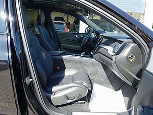 Volvo  Black Edition Plus T8 AWD/HeadUP/360°/B&W