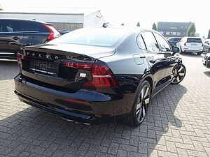 Volvo  Recharge Ultimate T8 AWD/360°/B&W/Massage