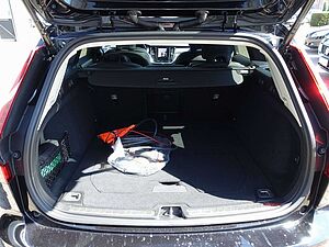 Volvo  Ultra T6 AWD/H&K/HeadUP/360°/BLIS/Memory