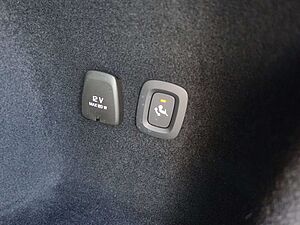 Volvo  Ultra T6 AWD/H&K/HeadUP/360°/BLIS/Memory