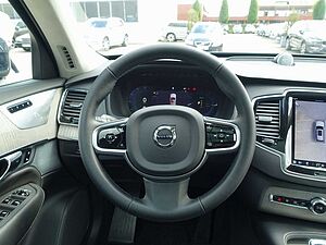 Volvo  Ultra, T8 AWD/360°/Pano/BLIS/FourC/B&W