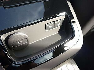 Volvo  Ultra, T6 AWD Plug-in Hybrid/Pano/H&K/AHK