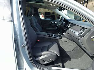 Volvo  Ultra, T6 AWD Plug-in Hybrid/Pano/H&K/AHK