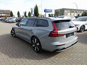 Volvo  Ultra, T6 AWD Plug-in Hybrid/Pano/H&K/AHK