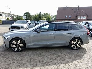 Volvo  Ultra, T6 AWD Plug-in Hybrid/Pano/H&K/AHK