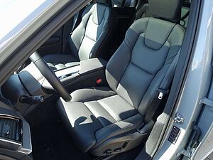 Volvo  Plus T8 AWD Plug-in Hybrid/Memory/Panorama