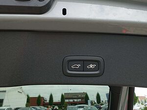 Volvo  Recharge Plus Twin Motor/BLIS/Kamera/Lenkhz.