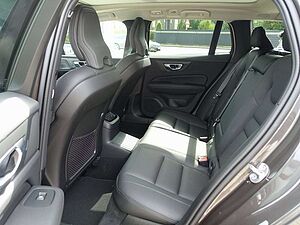 Volvo  Ultra Dark T6 AWD Plug-in Hybrid HUD/PANO