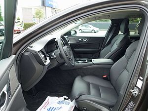 Volvo  Ultra Dark T6 AWD Plug-in Hybrid HUD/PANO