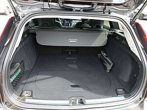 Volvo  Ultra Dark T6 AWD Plug-in Hybrid HUD/PANO