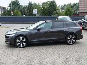 Volvo  Ultra Dark T6 AWD Plug-in Hybrid HUD/PANO