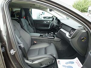 Volvo  Ultra Dark T6 AWD Plug-in Hybrid HUD/PANO
