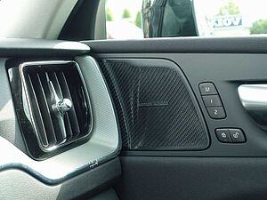 Volvo  Plus Dark T6 AWD Plug-in Hybrid 360°/BLIS
