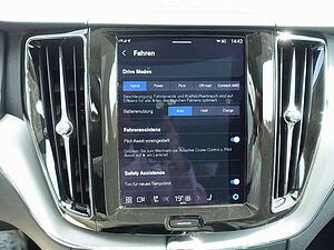 Volvo  Plus Dark T6 AWD Plug-in Hybrid 360°/BLIS