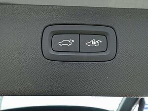 Volvo  Plus T8 AWD/Memory/Kamera/H&K/BLIS/Carplay