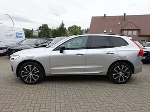 Volvo  B5 AWD R-Design /Pano/Standh/AHK