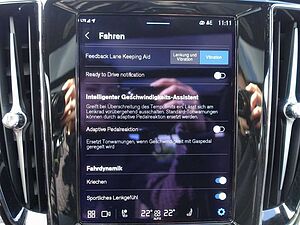 Volvo  Recharge Ultimate Dark T8 AWD HUD/B&W/PANO