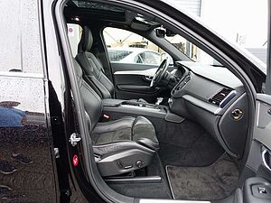 Volvo  D5 AWD R-Design/Pano/360°/AHK/FourC/BLIS