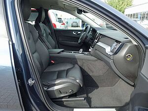Volvo  B5 AWD Momentum Pro/Kamera/BLIS/Memory