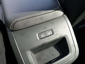 Volvo  Black Edition Ultra T8 AWD/FourC/AHK/Pano