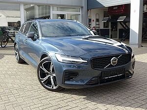 Volvo  Ultra Dark T6 AWD Plug-in Hybrid PANO/HUD