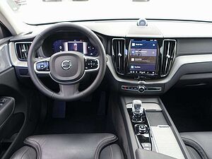 Volvo  Ultra B5 AWD Dark/Massage/B&W/360°/Pano
