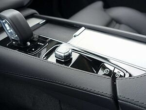 Volvo  Ultra, T8 AWD Plug-in Hybrid/AHK/360°/Pano
