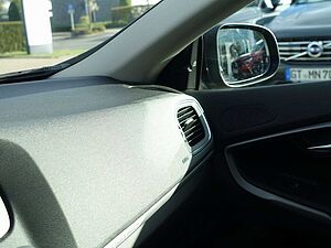 Volvo  T3 1.5 Plus/BLIS/Sitzhz. /Spur.