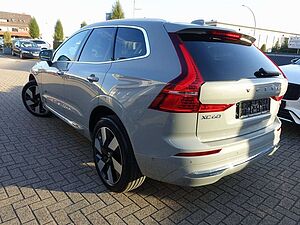 Volvo  Plus T6 AWD/Pano/H&K/AHK/FourC/360°/BLIS