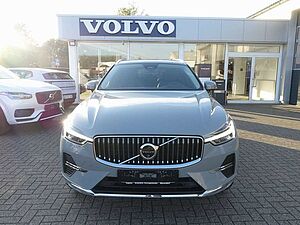 Volvo  Plus T6 AWD/Pano/H&K/AHK/FourC/360°/BLIS