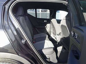 Volvo  B3 Mild-Hybrid Benzin Core/360°/BLIS